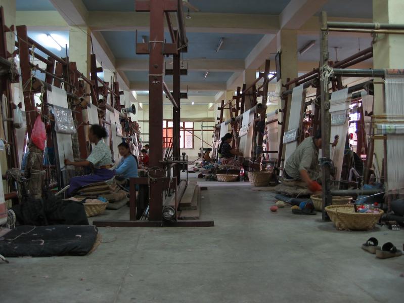 Tibetean Refugee Carpet Factory